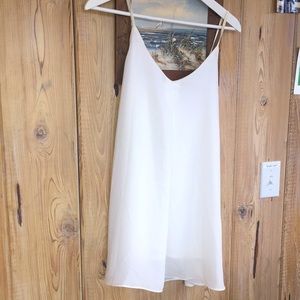 Sheinside Dress  med/4 spaghetti strap with lining great condition ivory flowing